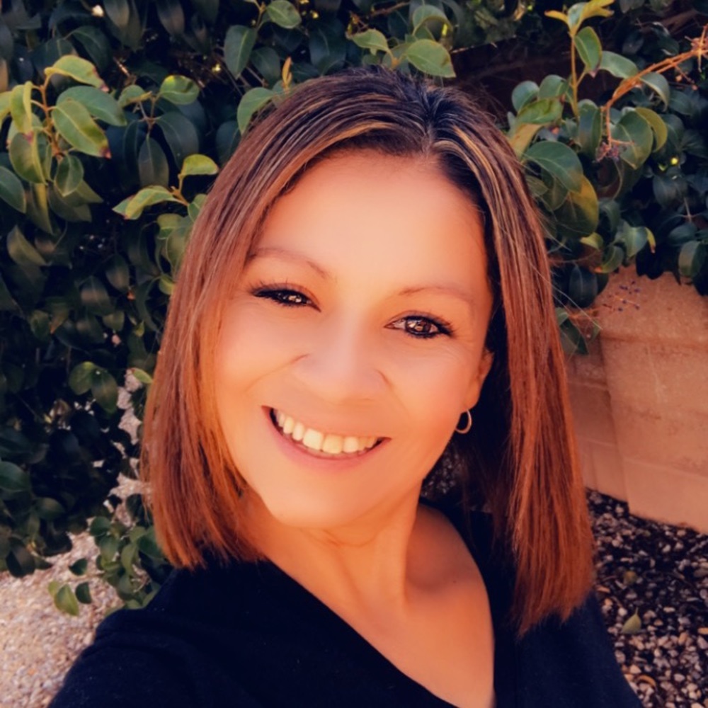 Meet your Posher, Crystal